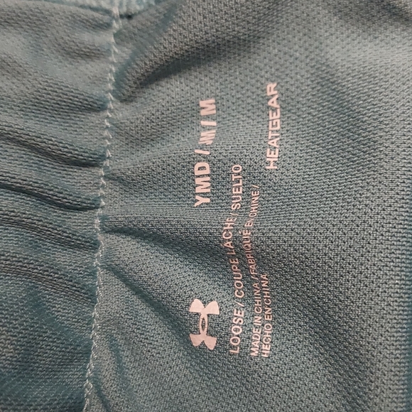 ⭐️3/$30 UA HeatGear shorts,  youth medium,  teal - Picture 5 of 9